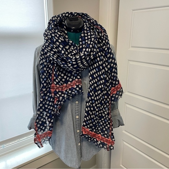 J. Crew NWT Navy Blue Lightweight Linen Cotton Scarves - Picture 2 of 11